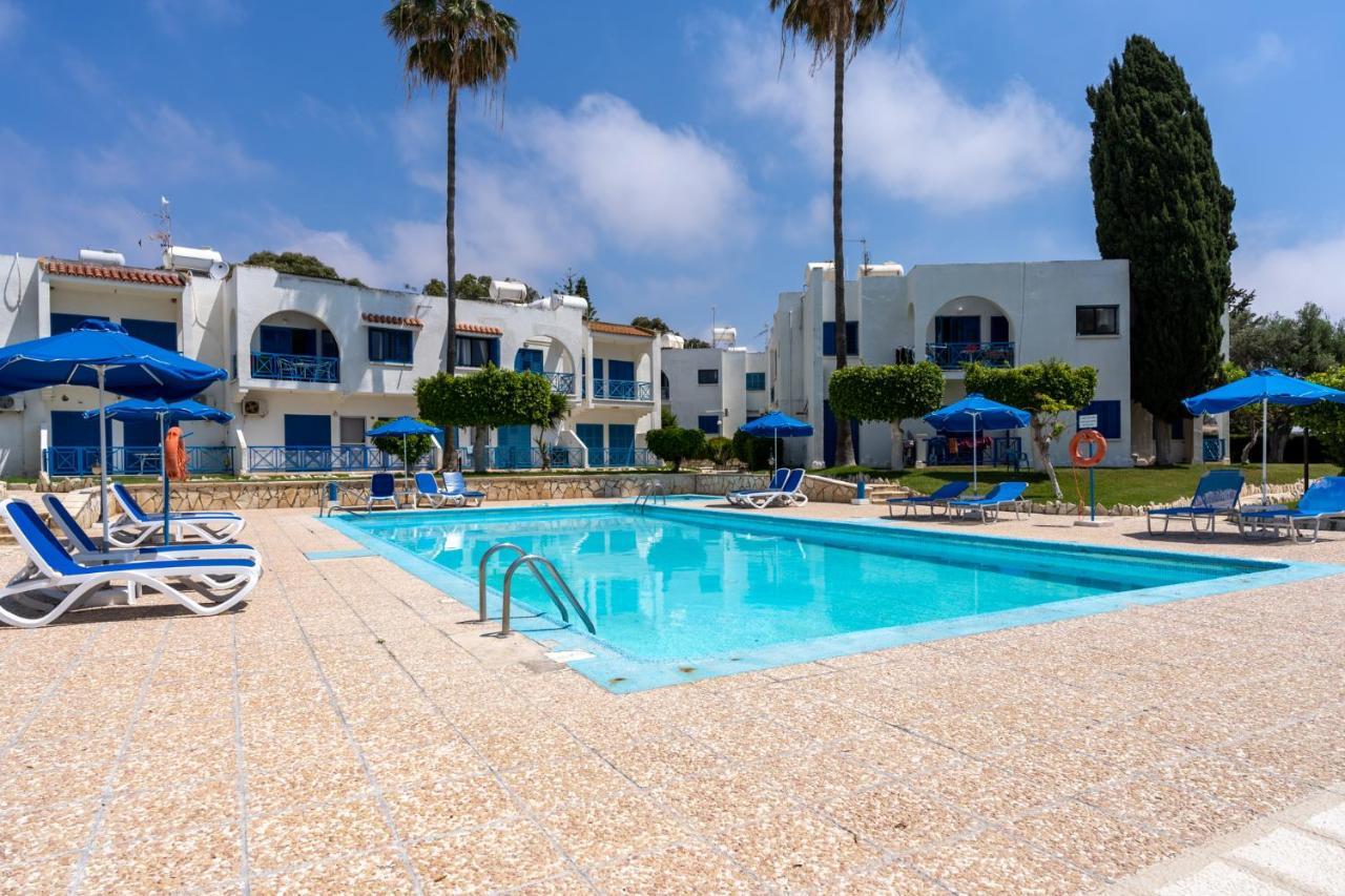 Sea Breeze 1-Br Apt In Pyla Eksteriør billede